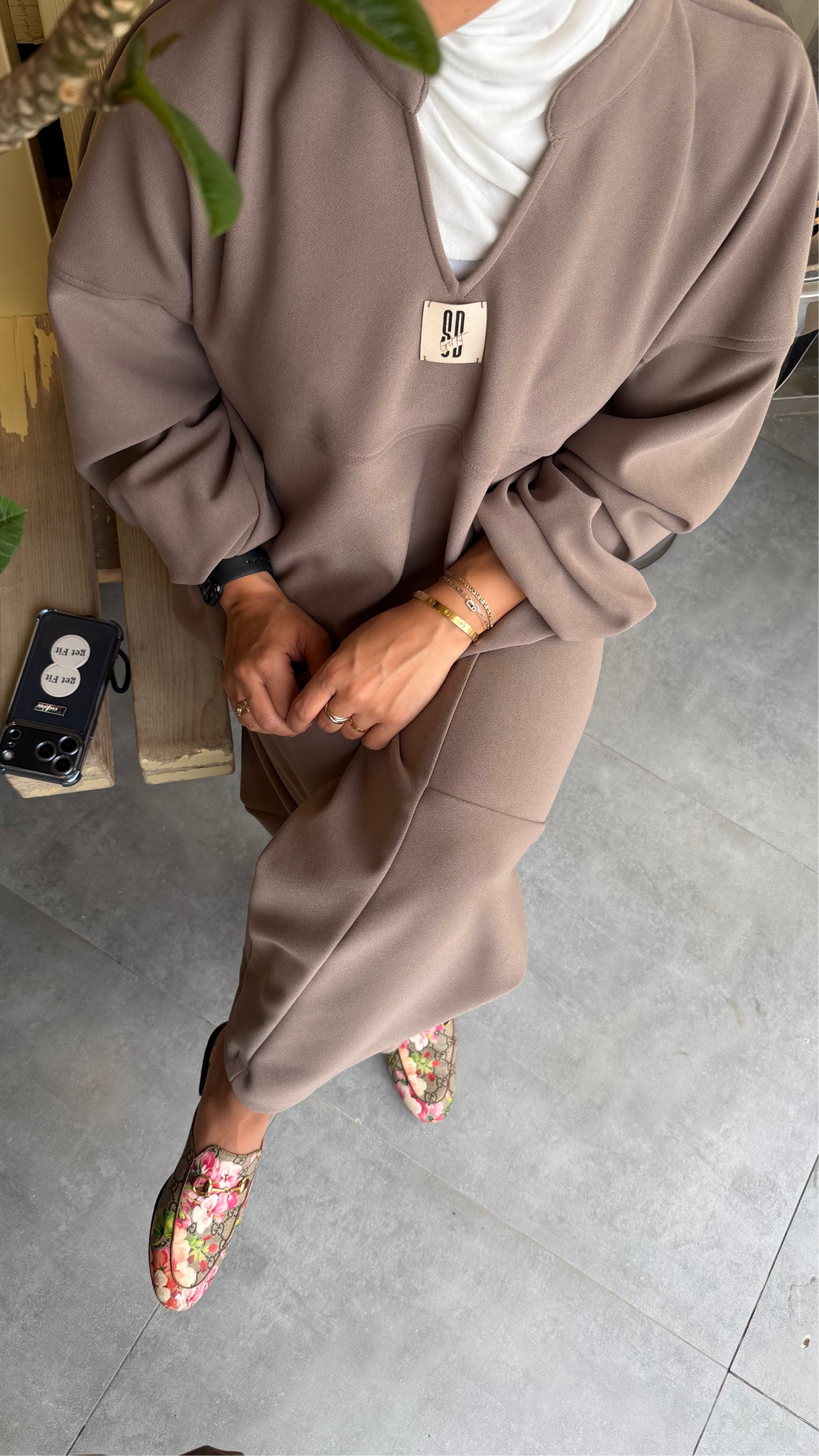beige set