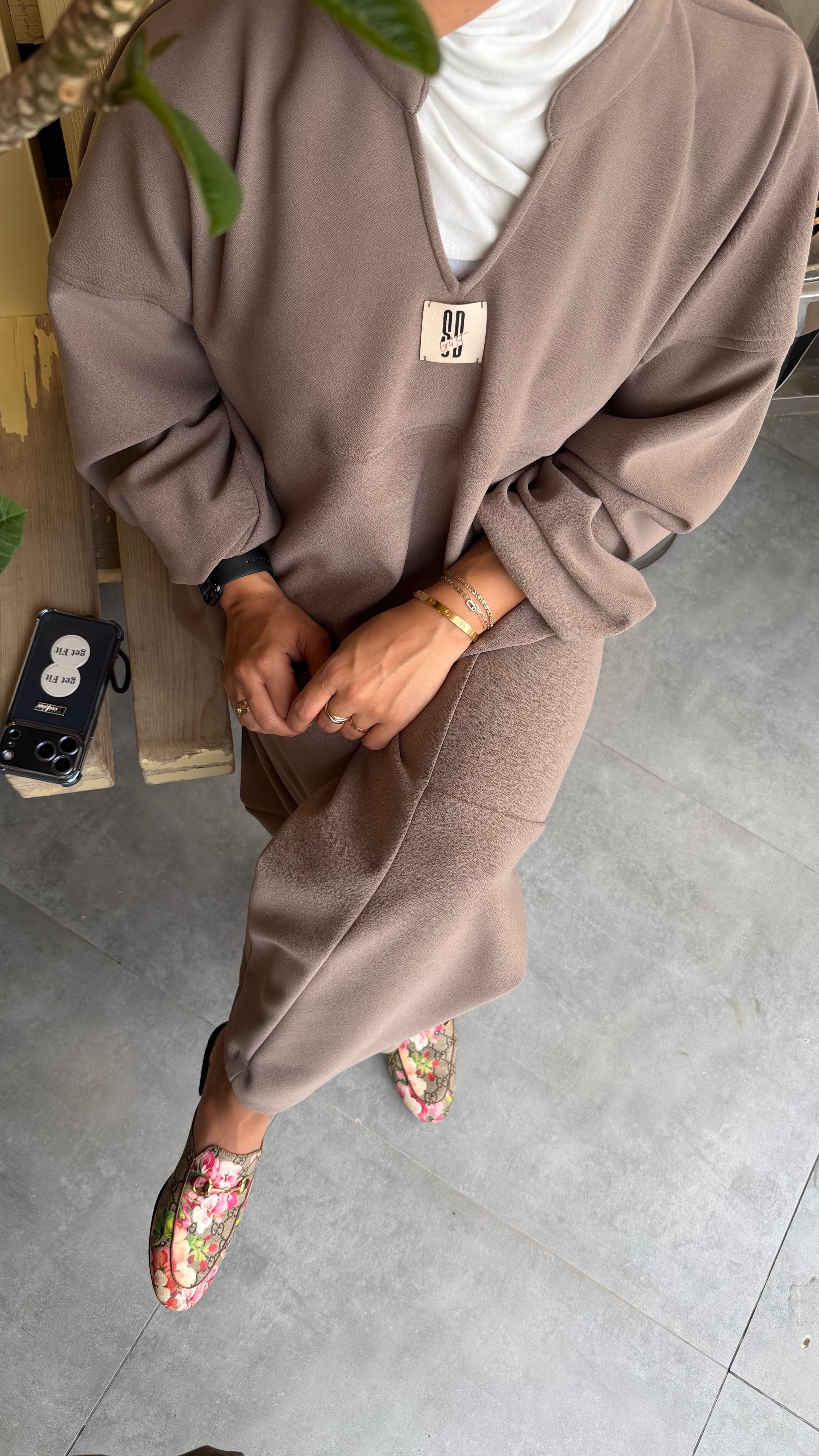 beige set